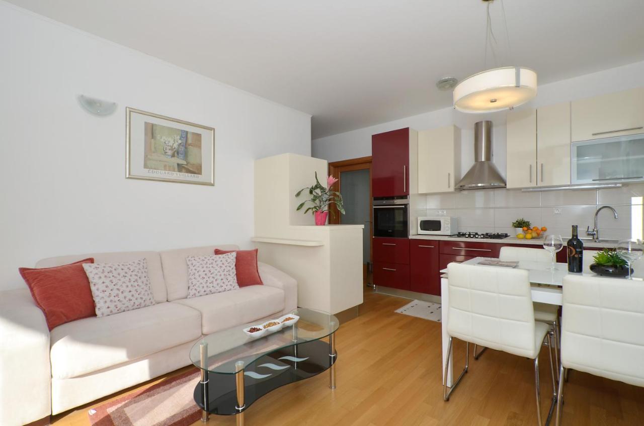Apartmani Adela Solin Extérieur photo