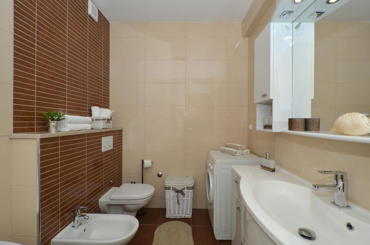 Apartmani Adela Solin Extérieur photo