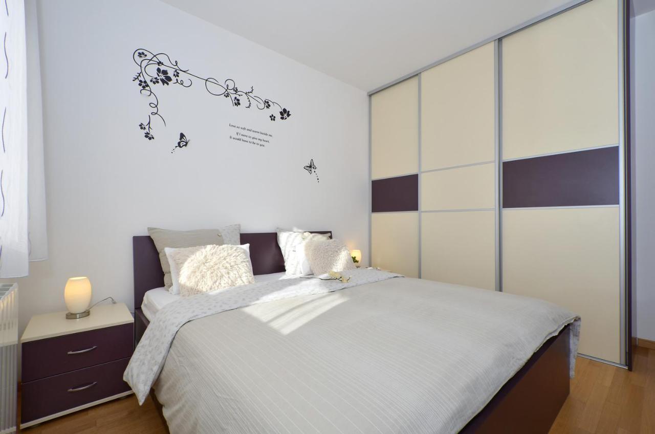 Apartmani Adela Solin Extérieur photo