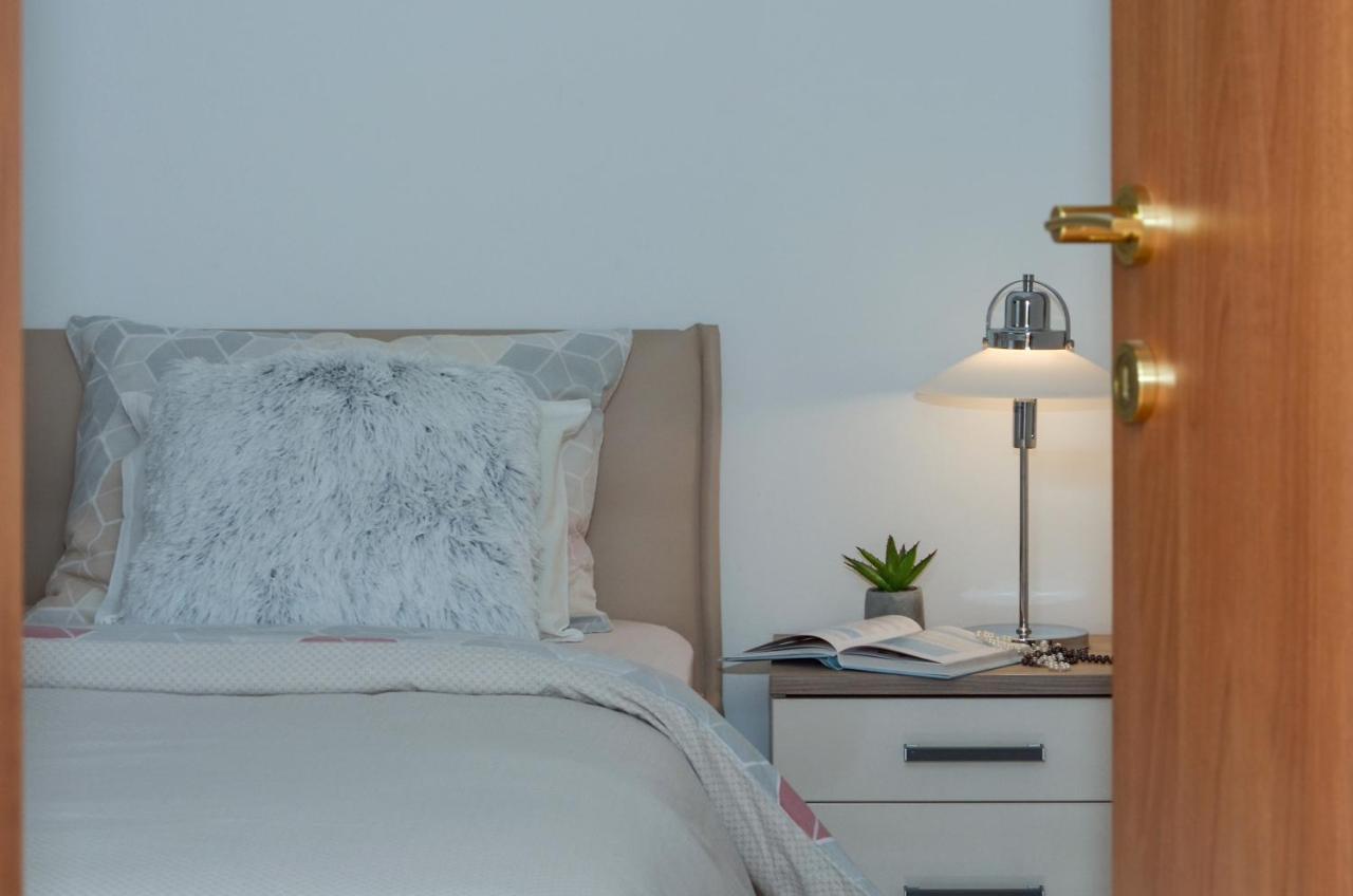 Apartmani Adela Solin Extérieur photo