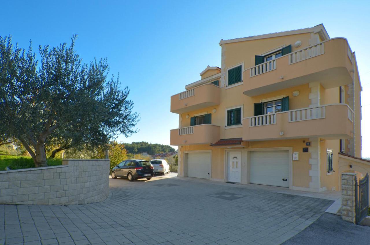 Apartmani Adela Solin Extérieur photo